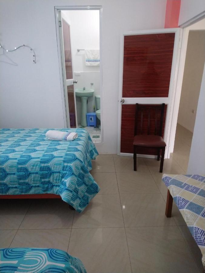 Hostal Terito Puerto Baquerizo Moreno Bagian luar foto