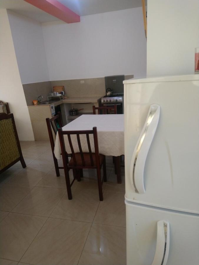 Hostal Terito Puerto Baquerizo Moreno Bagian luar foto