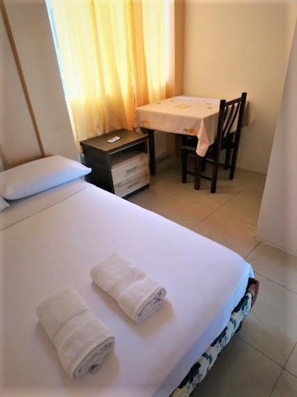 Hostal Terito Puerto Baquerizo Moreno Bagian luar foto